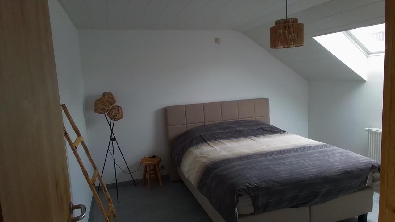 La Ferme Villa 2 Бастонь Экстерьер фото